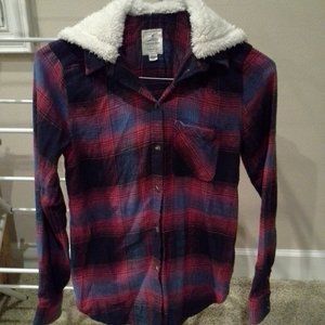 American Eagle Women's Oversized Hoodie Flannel